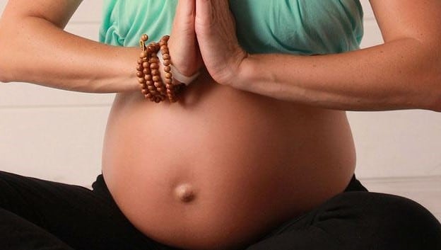 corso-di-yoga-in-gravidanza-bolzano