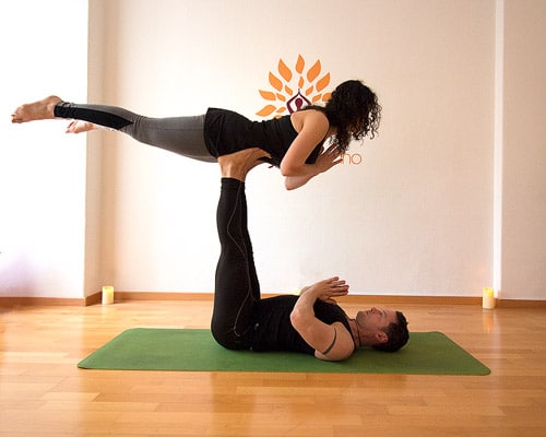 Frontbird posizioni yoga in due difficili